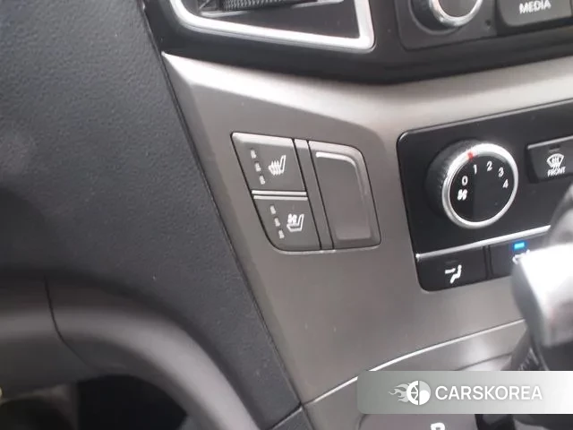 Hyundai The New Grand Starex 2019 Черный из Кореи, фото 4