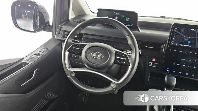 Hyundai Staria 2023 Черный из Кореи, фото 4