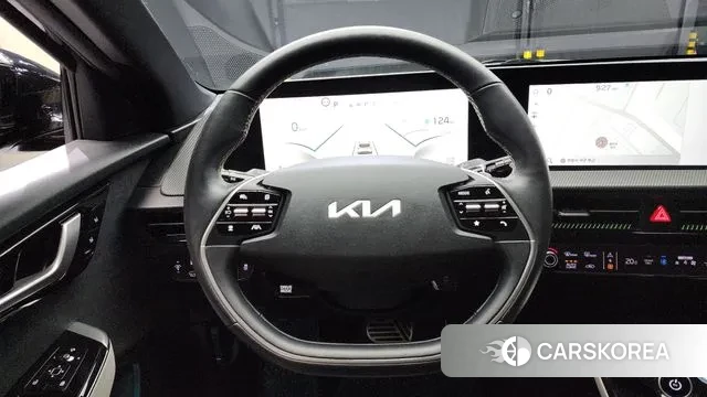 Kia EV6 2022 Черный из Кореи, фото 4