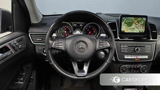 Mercedes-Benz GLE - Class W166 2018 Серебристо-серый из Кореи, фото 4