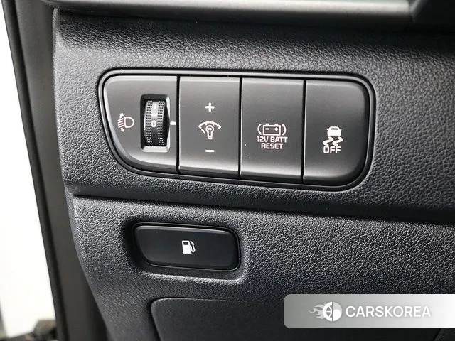 Kia Niro 2019 Белый из Кореи, фото 4