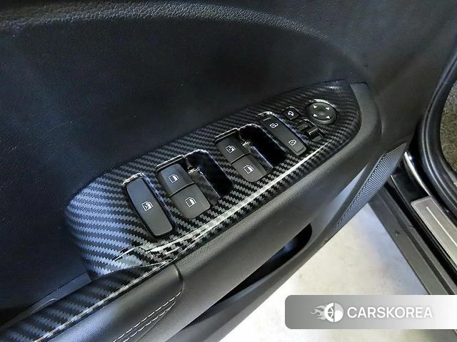 Hyundai Venue 2019 Черный из Кореи, фото 4