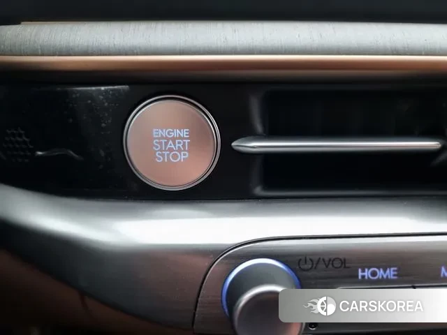 Hyundai Grandeur Hybrid (GN7) 2024 Белый из Кореи, фото 4