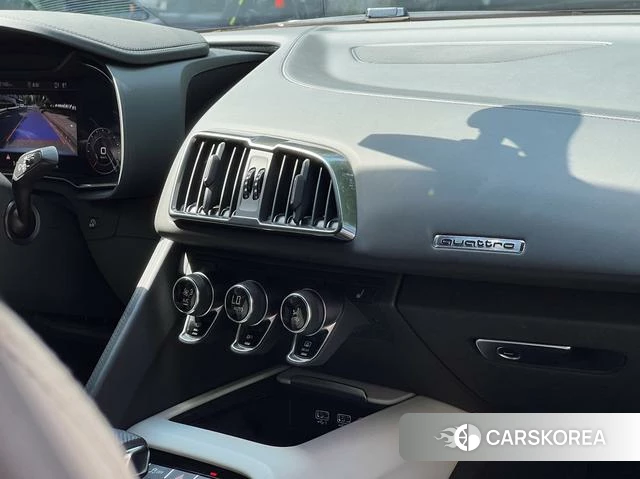 Audi R8 2021 Синий из Китая, фото 4