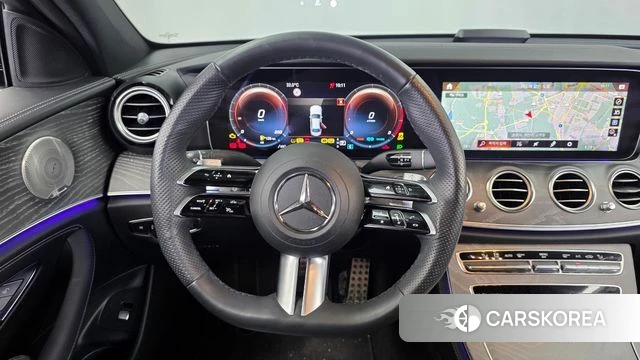 Mercedes-Benz E-Class W213 2023 Белый из Кореи, фото 4