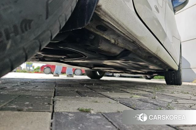 Volkswagen Golf 2024 Белый из Китая, фото 4