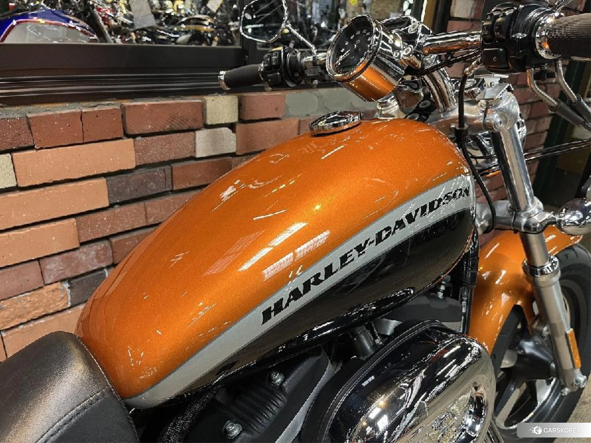 Harley-Davidson Sportster XL1200CA 2014 из Японии, фото 3
