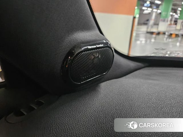 Mini Cooper Electric 2023 Белый из Кореи, фото 4