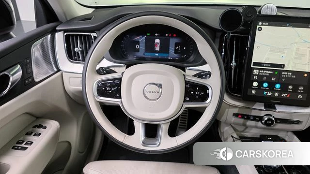 Volvo XC60 second Generation 2025 Белый из Кореи, фото 4