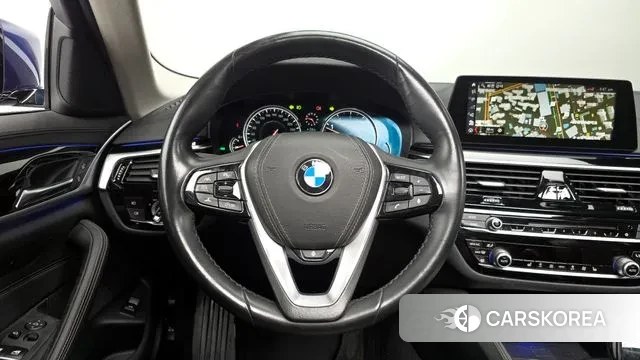 BMW 5 Series (G30) 2018 Синий из Кореи, фото 4