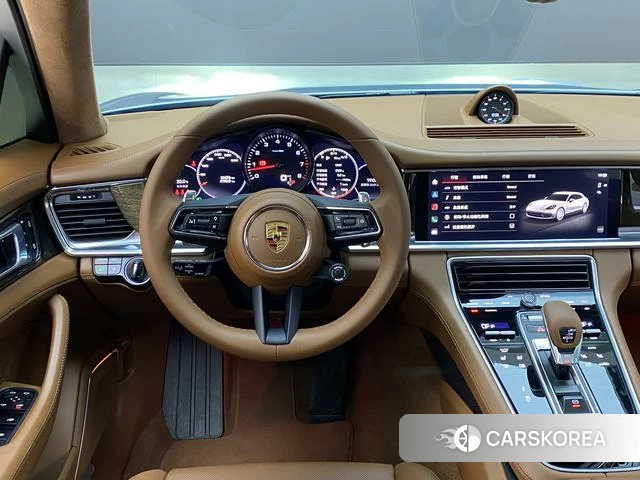 Porsche Panamera 2023 Серебристо-серый из Китая, фото 4