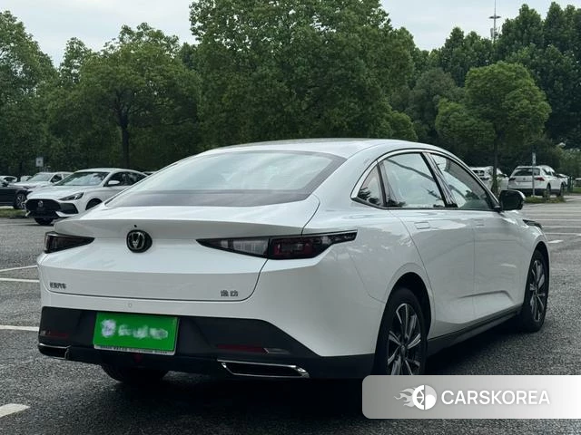 Chang'an Yidong 2024 Белый из Китая, фото 4