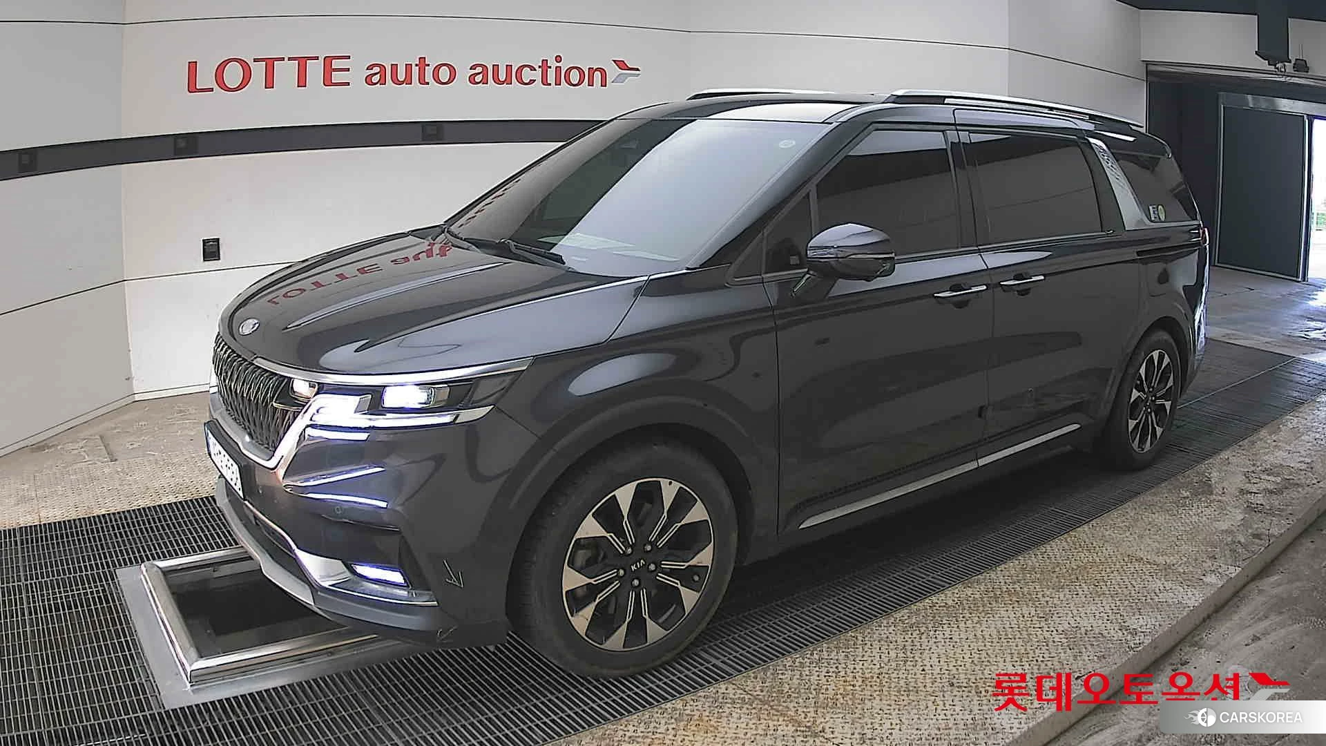 Kia Carnival 2021 Другое из Кореи, фото 4