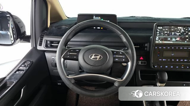 Hyundai Staria 2025 Белый из Кореи, фото 4