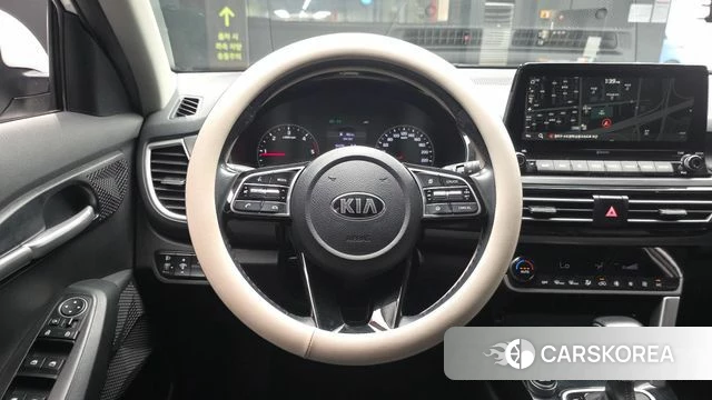 Kia Seltos 2019 Белый из Кореи, фото 4