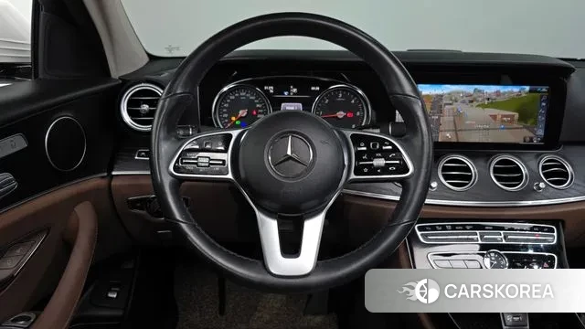 Mercedes-Benz E-Class W213 2020 Белый из Кореи, фото 4