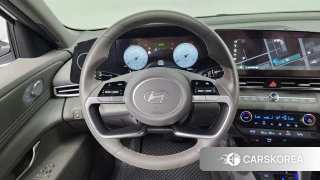 Hyundai The New Avante (CN7) 2023 Белый из Кореи, фото 4