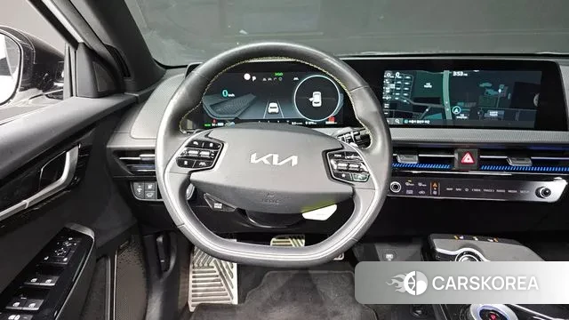 Kia EV6 2023 Белый из Кореи, фото 4