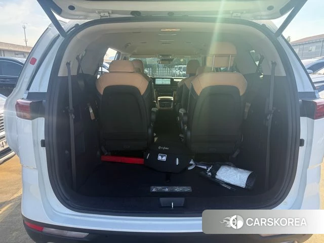 Kia Carnival 4th generation 2023 Белый из Кореи, фото 4