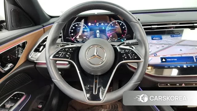 Mercedes-Benz E-Class W214 2024 Белый из Кореи, фото 4