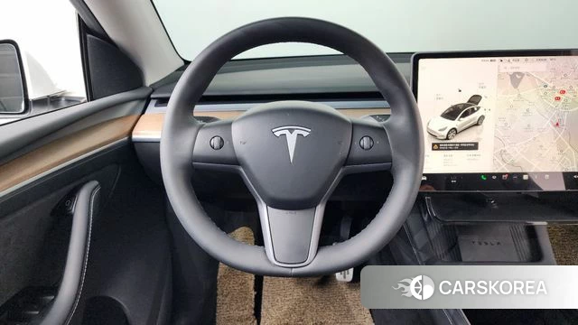 Tesla Model Y 2023 Белый из Кореи, фото 4