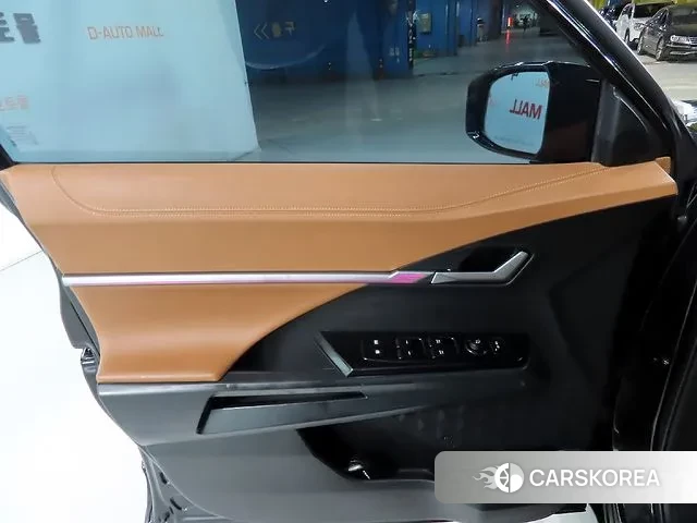 Ssangyong Torres 2023 Черный из Кореи, фото 4