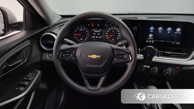 Chevrolet (GM Daewoo) Trax Crossover 2024 Серый из Кореи, фото 4