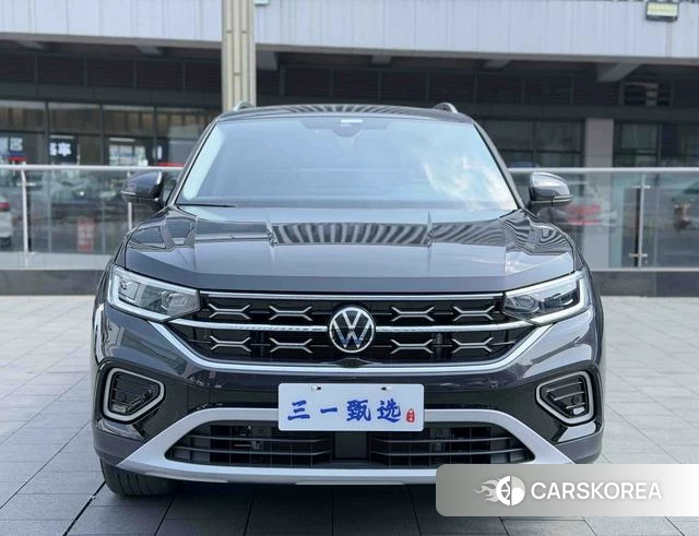 Volkswagen Tanyue 2022 Темно-серый из Китая, фото 4