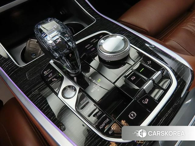 BMW X7 (G07) 2021 Черный из Кореи, фото 4