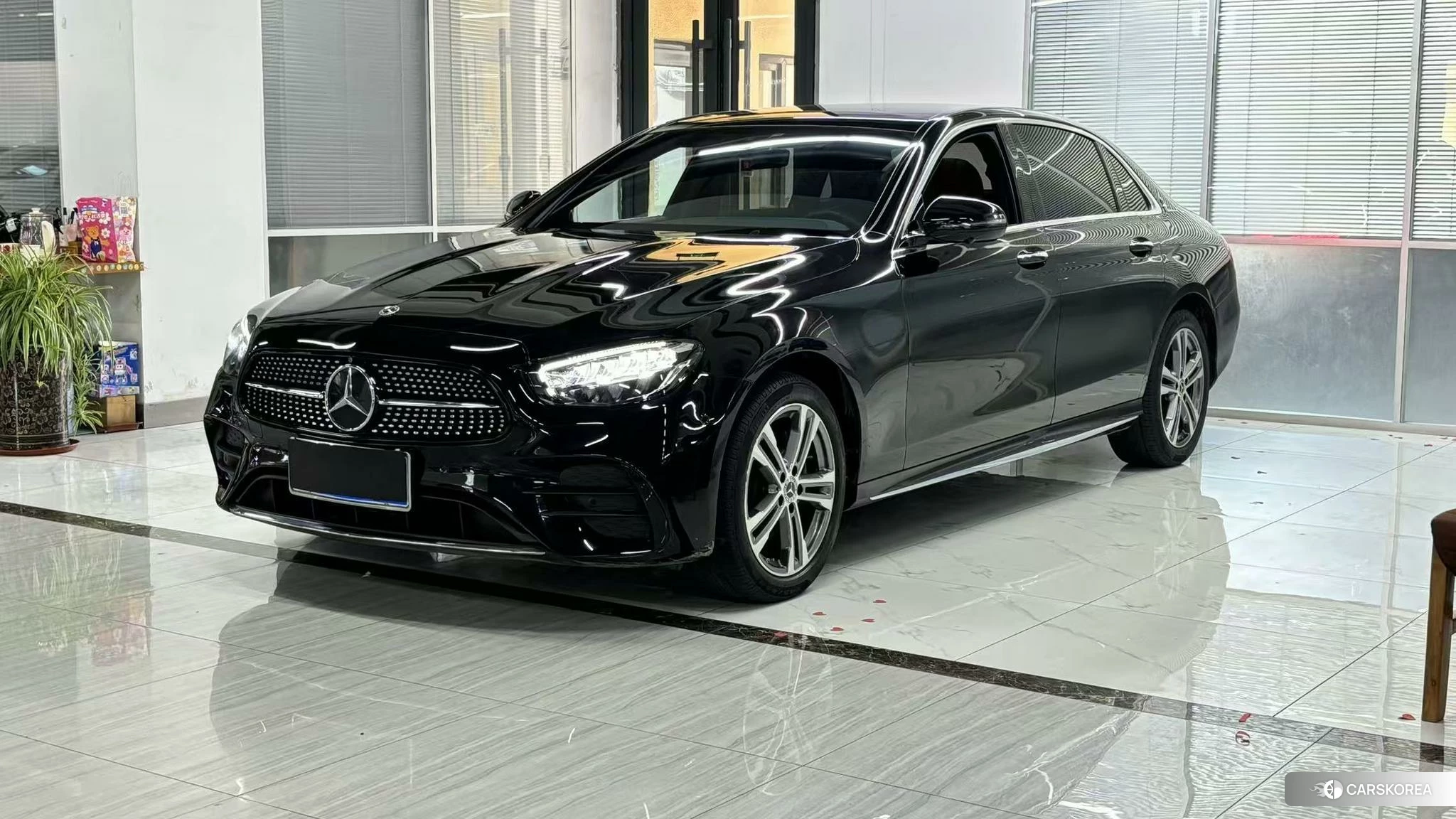 Mercedes-Benz E-class 2022 Черный из Китая, фото 4