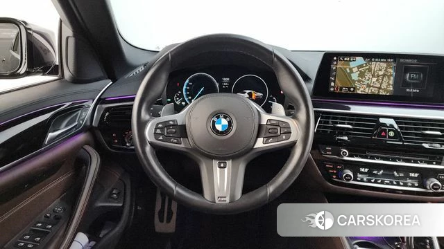BMW 5 Series (G30) 2019 Черный из Кореи, фото 4