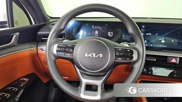 Kia The New K5 3rd generation 2023 Белый из Кореи, фото 4
