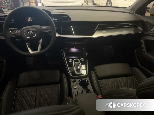 Audi A3 2025 Белый из Китая, фото 4