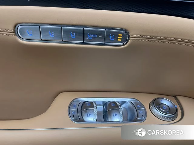 Genesis G90 (RS4) 2022 Черный из Кореи, фото 4