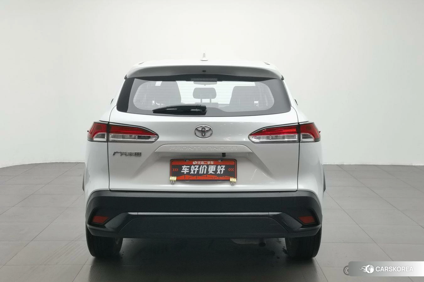 Toyota Frontlander 2022 Белый из Китая, фото 4