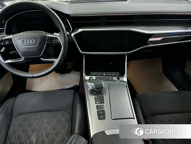 Audi A7L 2024 Серебристо-серый из Китая, фото 4