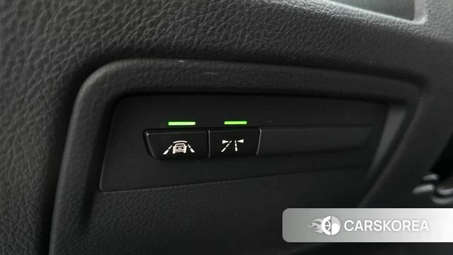 BMW 3 Series (F30) 2018 Белый из Кореи, фото 4