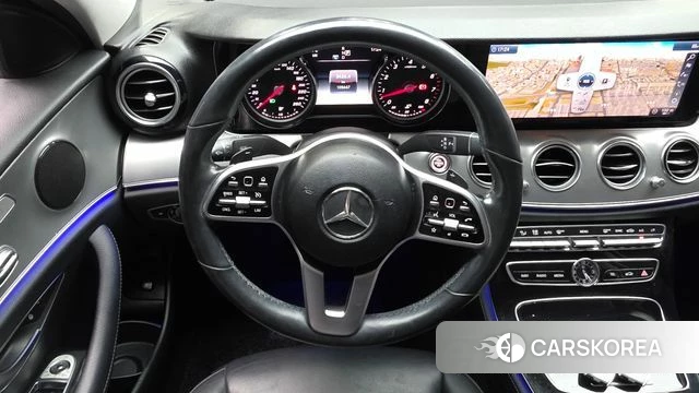 Mercedes-Benz E-Class W213 2019 Белый из Кореи, фото 4