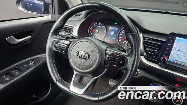 Kia Stonic id 2281996 из Кореи 4