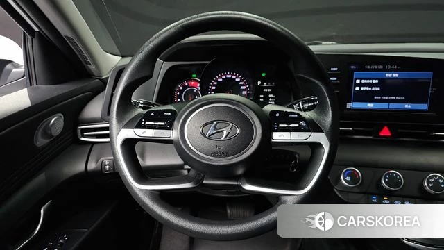 Hyundai Avante (CN7) 2022 Белый из Кореи, фото 4