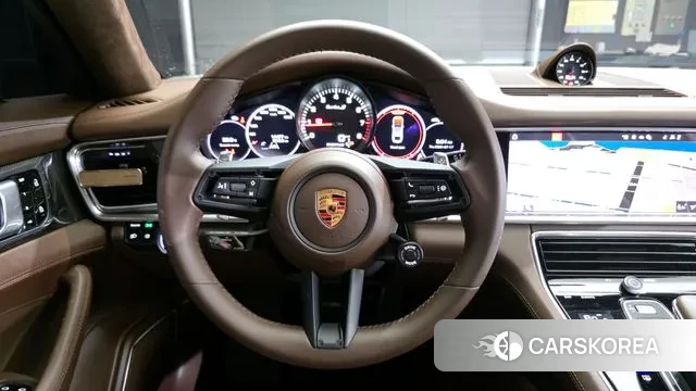 Porsche Panamera (971) 2021 Серебряный из Кореи, фото 4