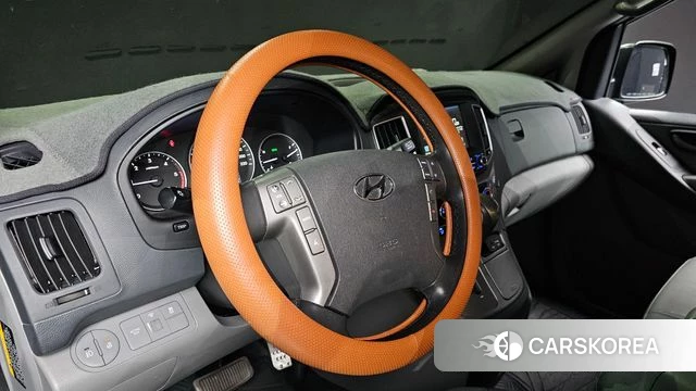 Hyundai The New Grand Starex 2021 Черный из Кореи, фото 4