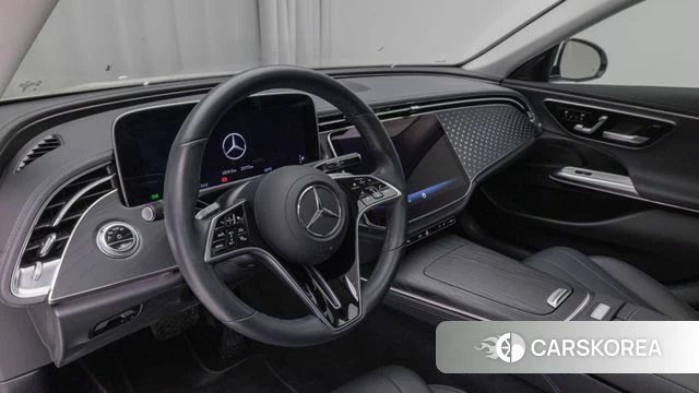 Mercedes-Benz E-Class W214 2024 Белый из Кореи, фото 4