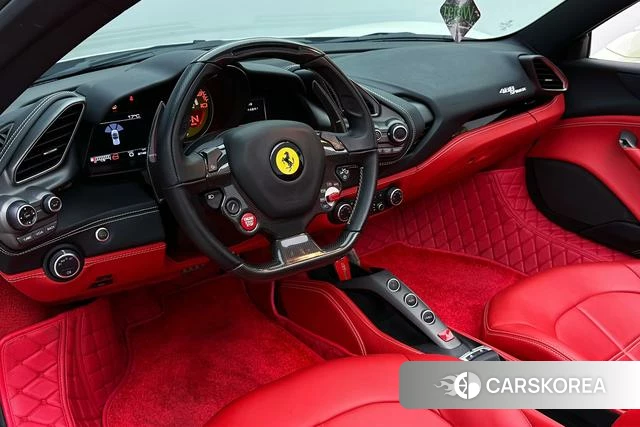 Ferrari 488 2018 Белый из Китая, фото 4