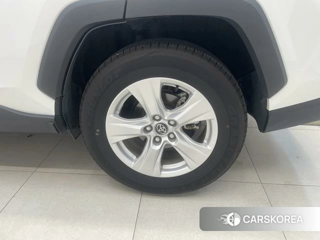 Toyota RAV4 Rongfang 2025 Белый из Китая, фото 4