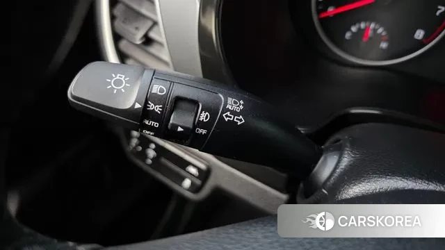 Kia Seltos 2021 Белый из Кореи, фото 4