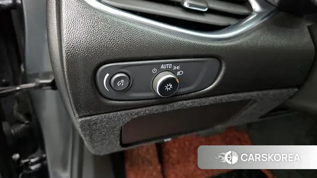 Chevrolet (GM Daewoo) All New Malibu 2018 Серый из Кореи, фото 4