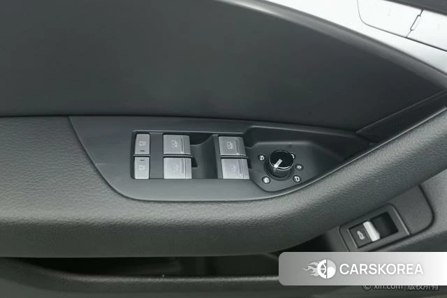 Audi A6L 2025 Черный из Китая, фото 4