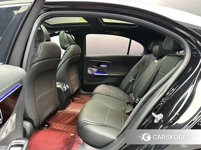 Mercedes-Benz Class C 2023 Черный из Китая, фото 4