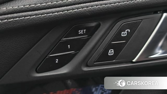 BMW M2 (G87) 2025 Красный из Кореи, фото 4